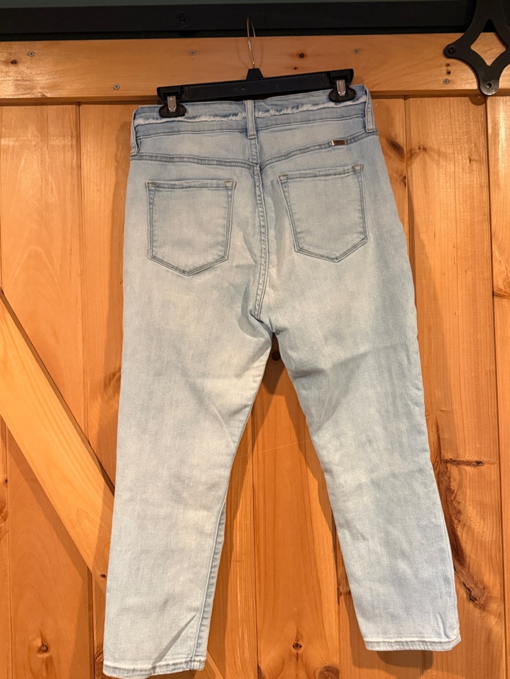 KanCan Light Blue Distressed Cropped Jeans